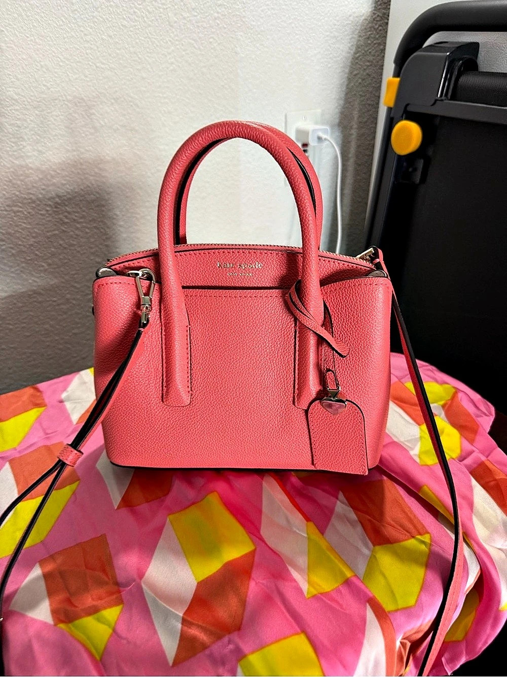 Kate Spade Margaux Satchel in Pink NEVER USED! Scarf added